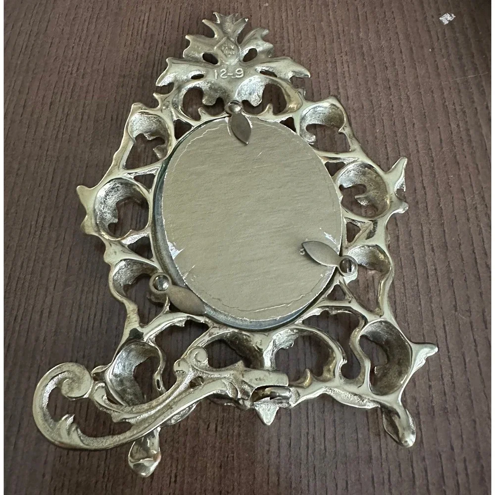 Virginia Metalcrafters Ornate Heavy Brass Tabletop Mantel Vintage Picture Frame‎